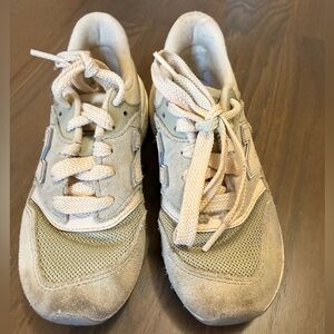 New Balance Kids Beige and Gray Sneakers